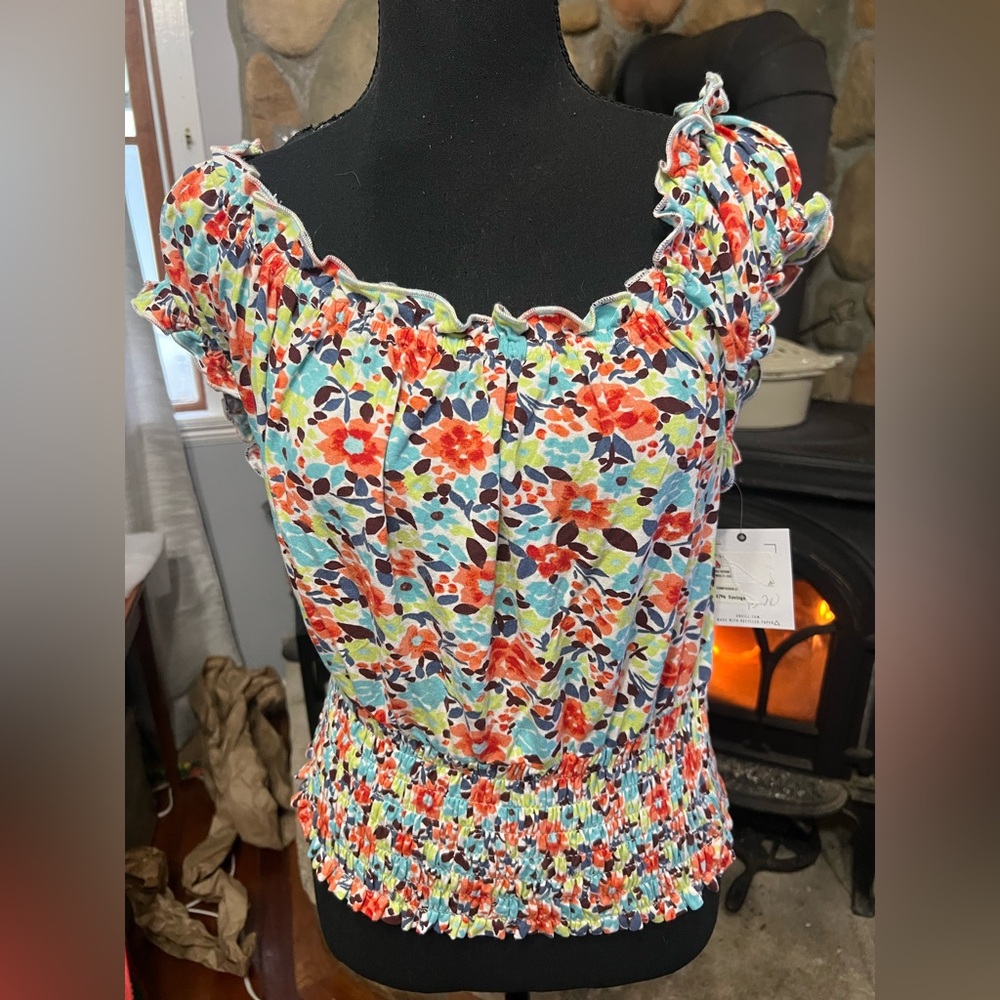 O’Neill-Women’s Floral Ruffle Smocked Top